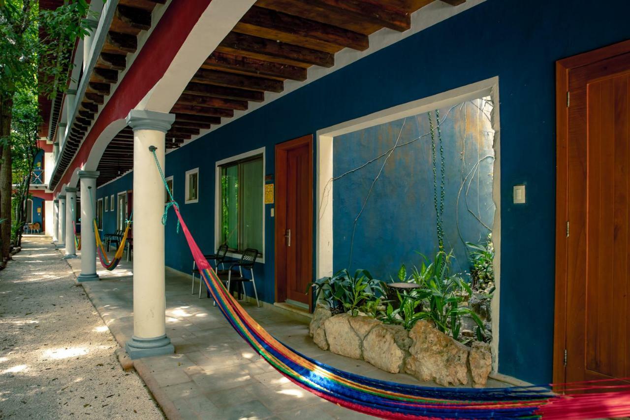 Отель La Hacienda Cancun- El Ramonal, Monkey Sanctuary Экстерьер фото